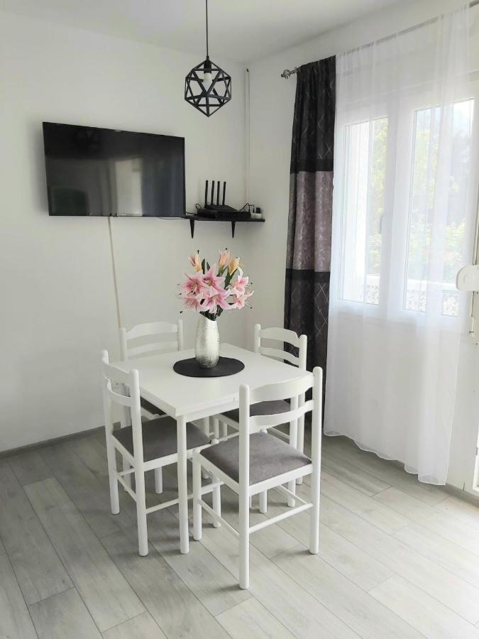 קוטור Apartment Marina 2 מראה חיצוני תמונה