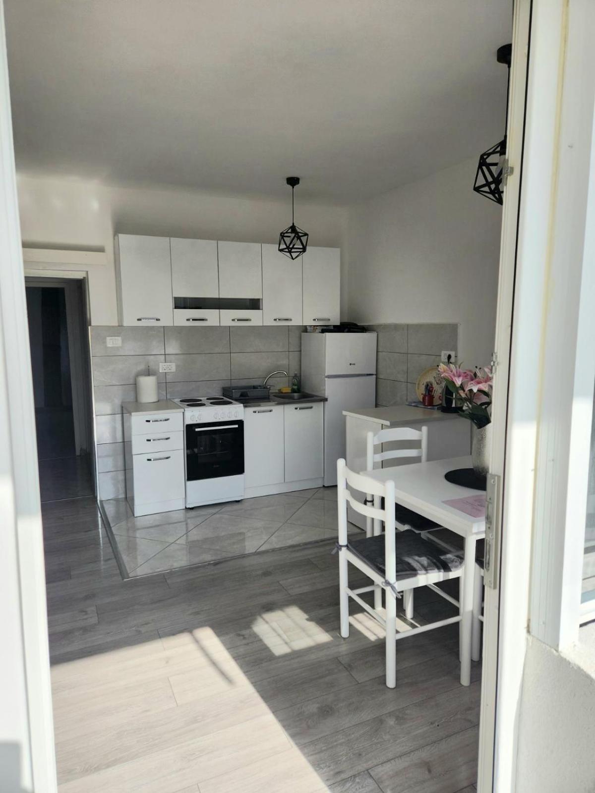 קוטור Apartment Marina 2 מראה חיצוני תמונה